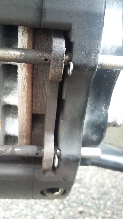 G40 brake pads caliper and pin